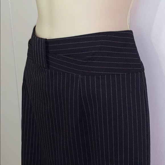 Nanette Lepore black pinstriped pencil ski… - Picture 2 of 9